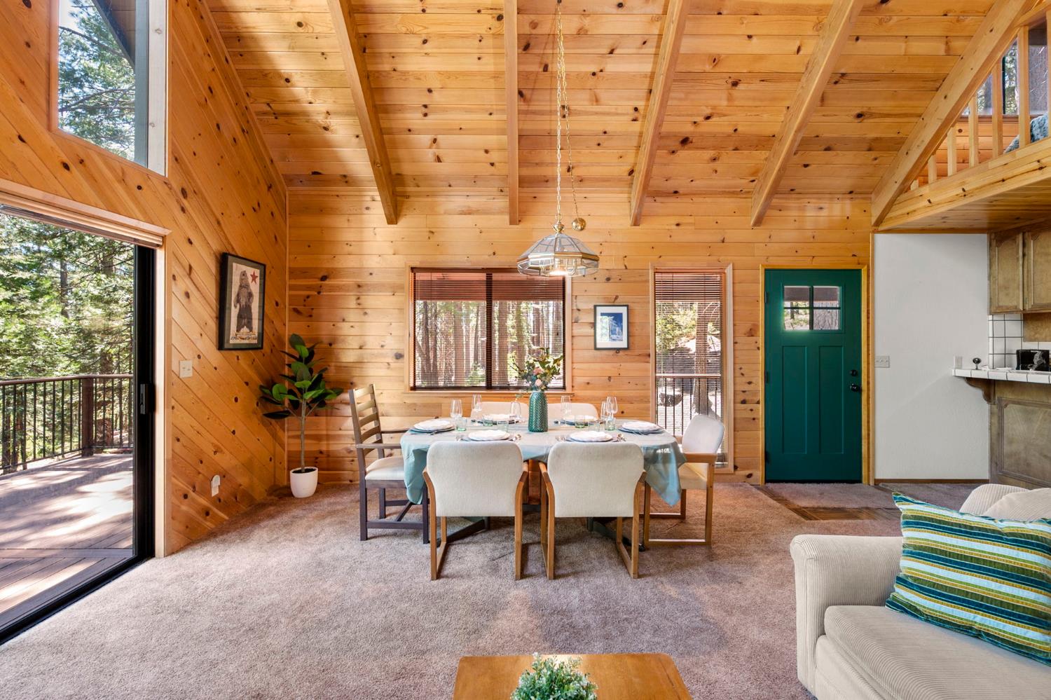 2167 Dardanelle Vista