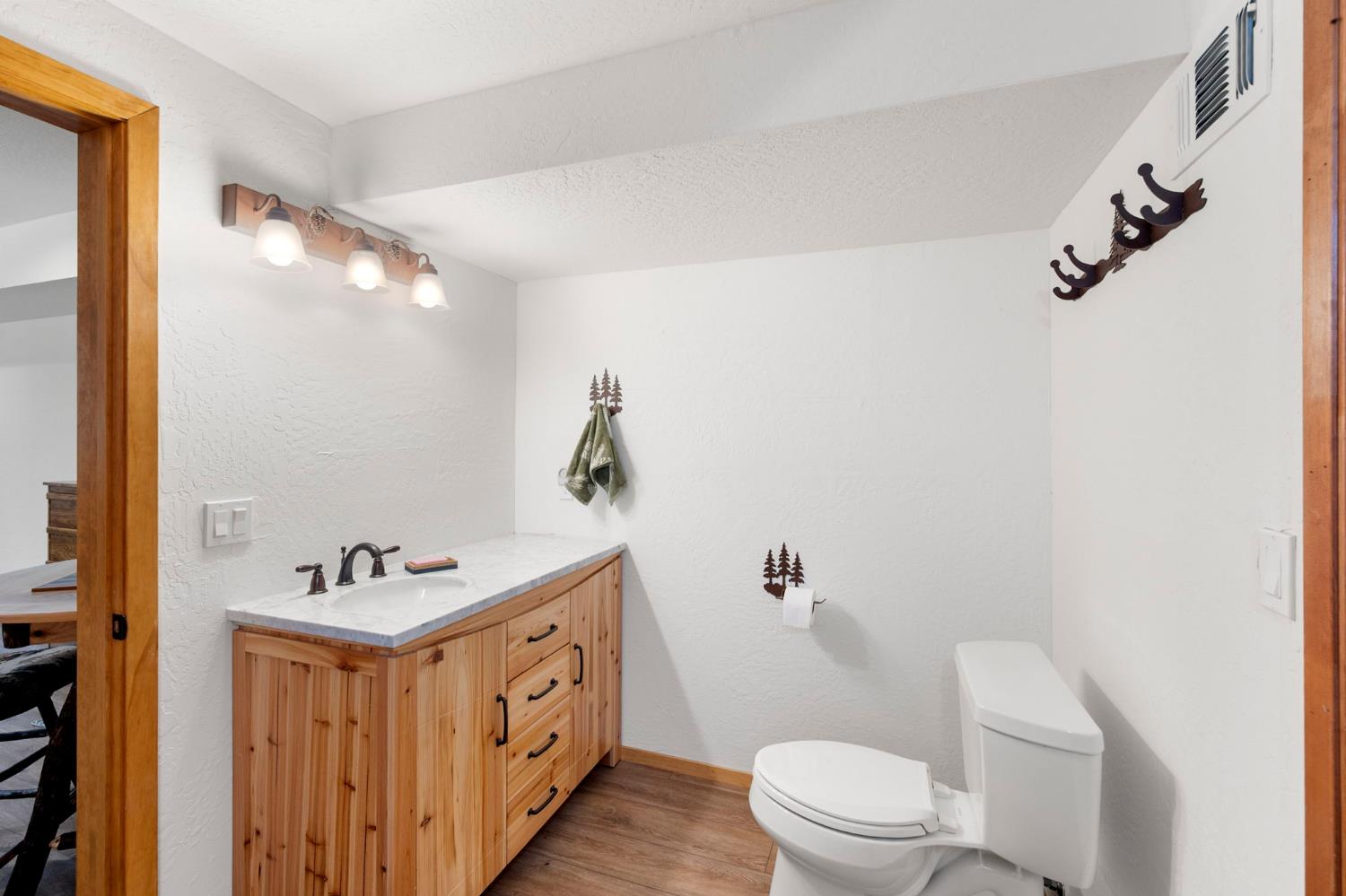 2167 Dardanelle Vista
