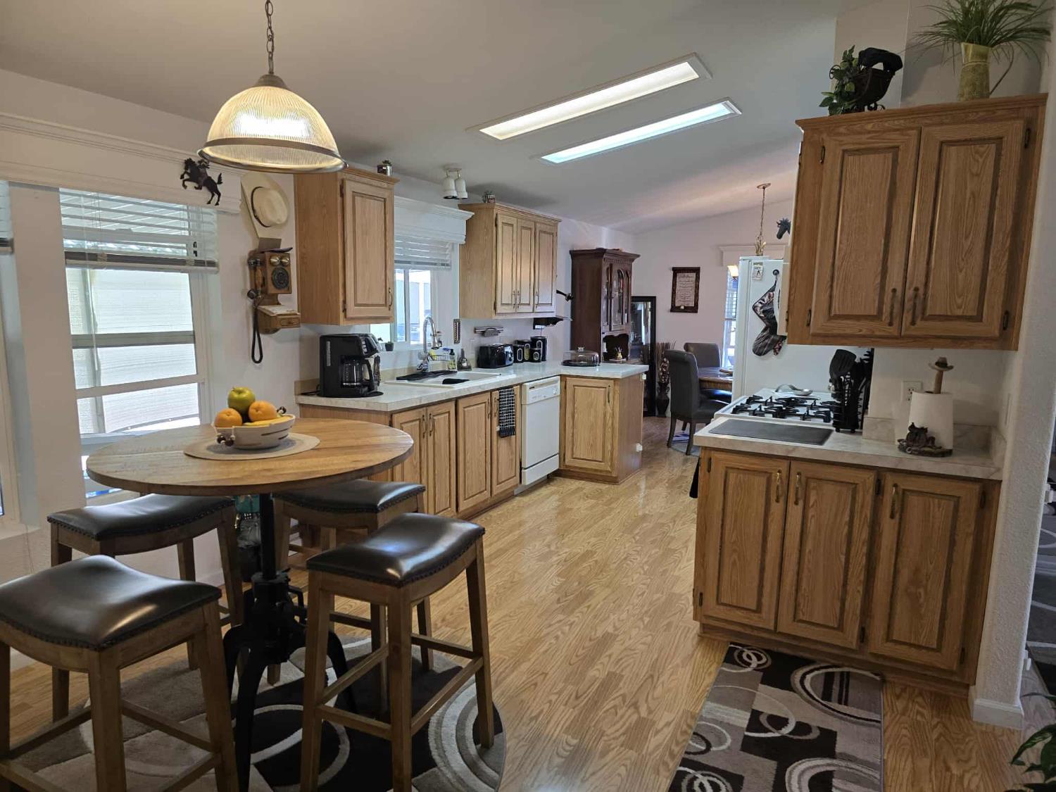 18717 mill villa