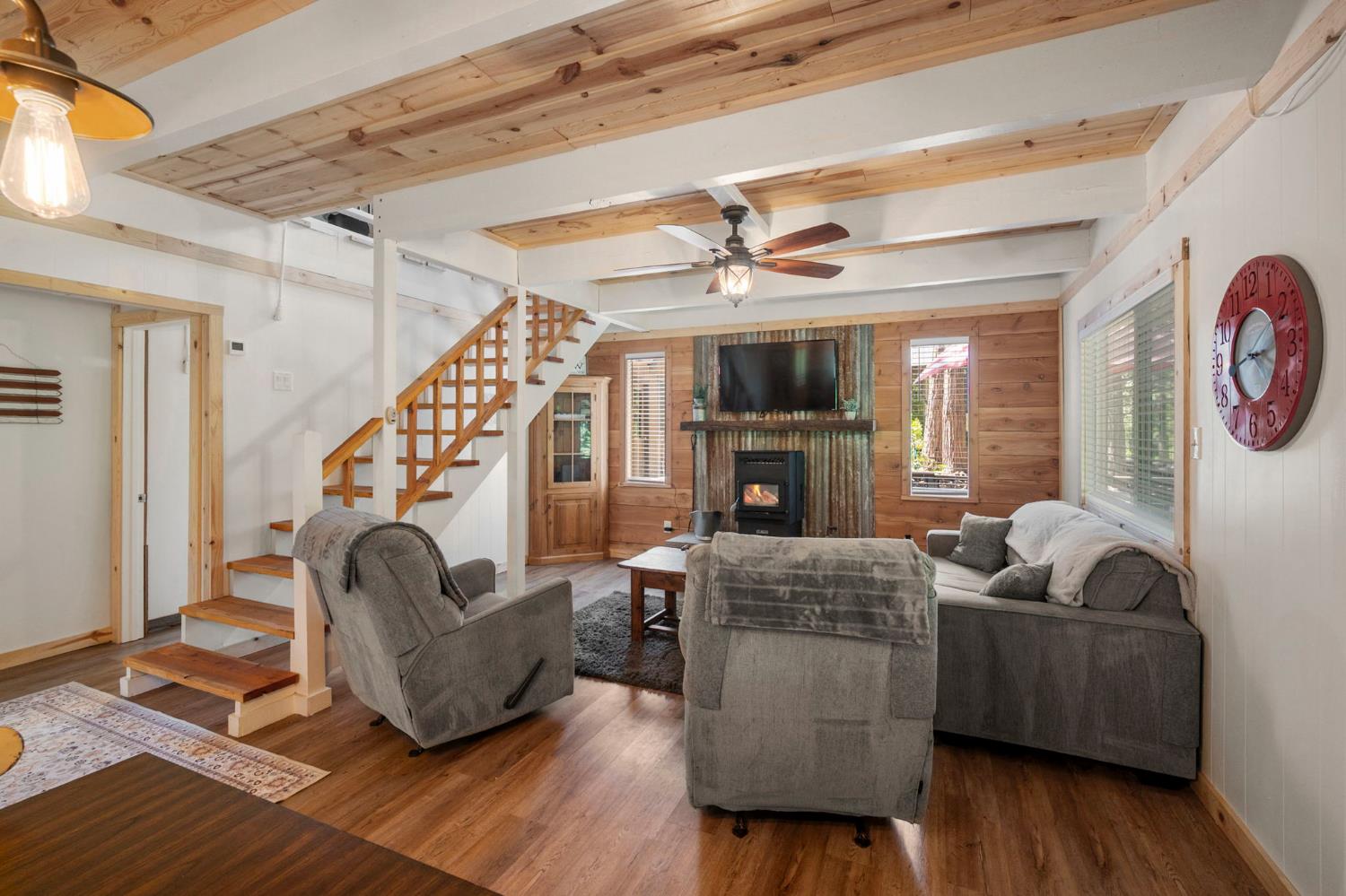 3026 Valley View Drive