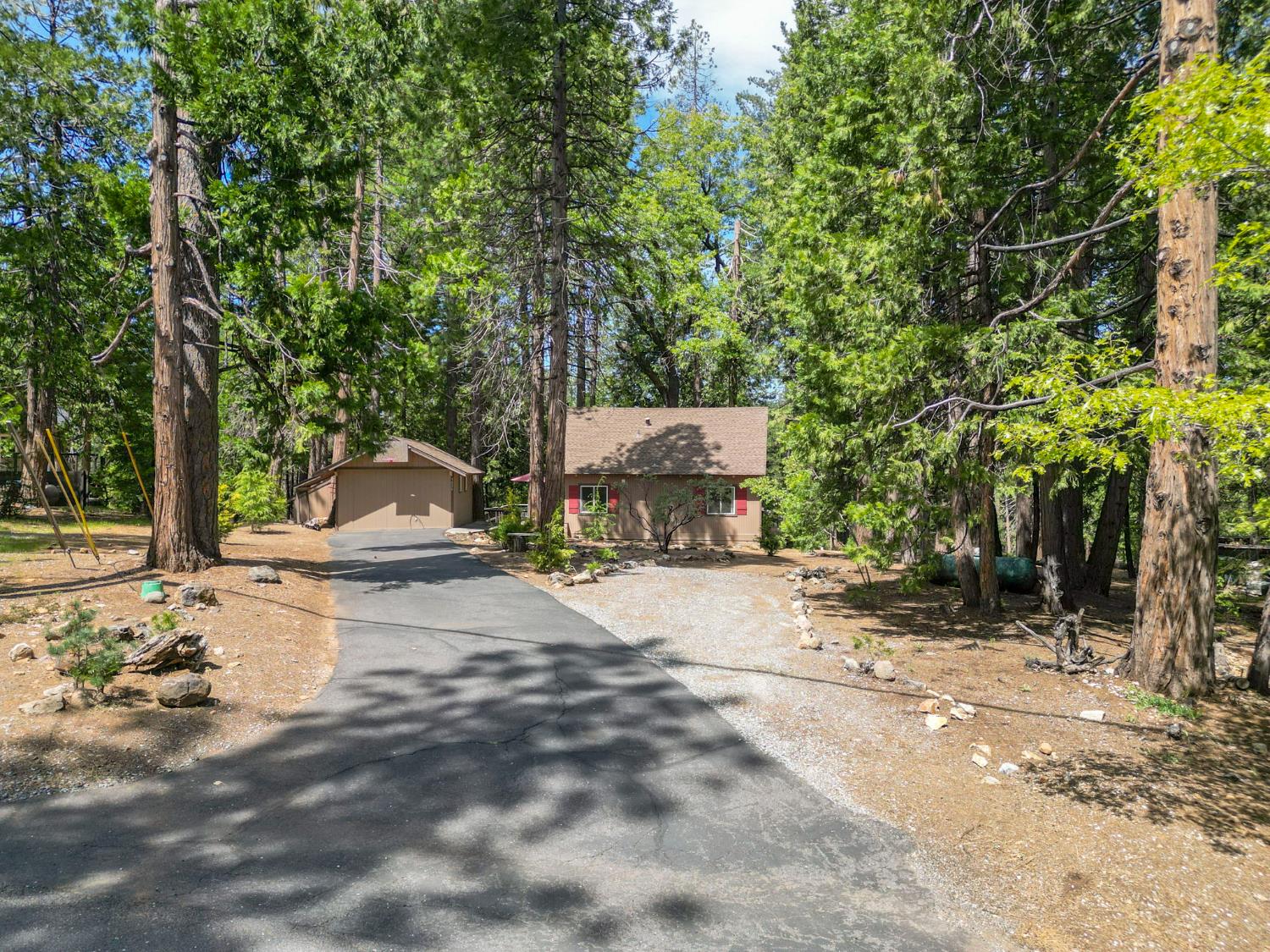 3026 Valley View Drive