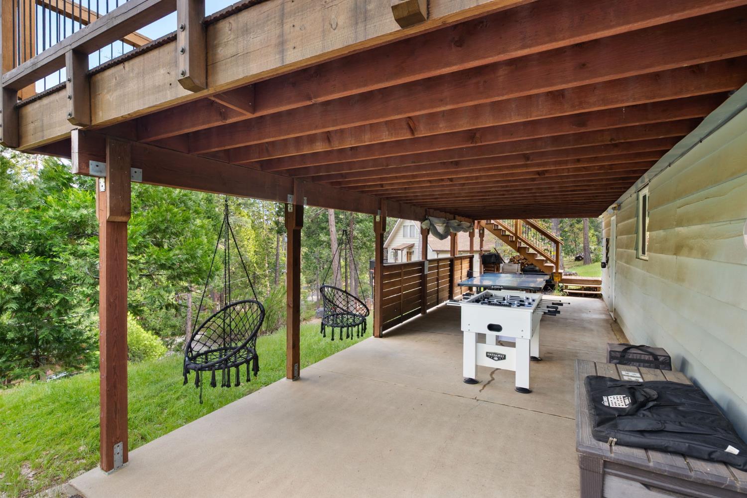1622 Anna Lee Way