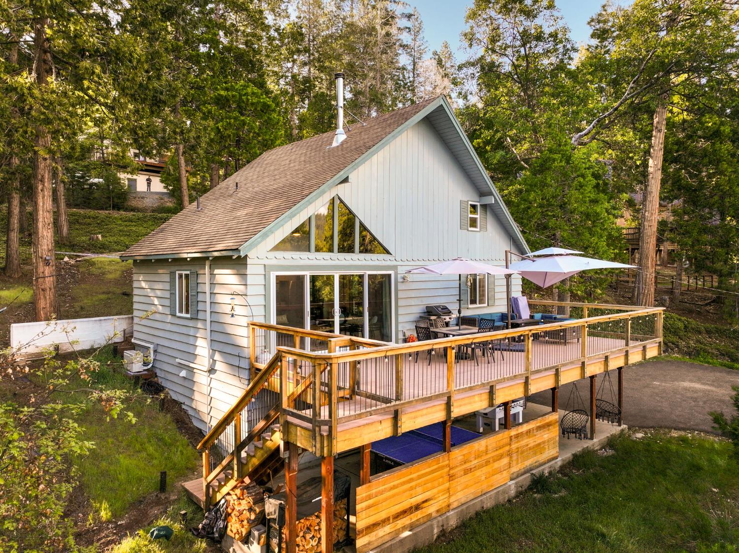 1622 Anna Lee Way