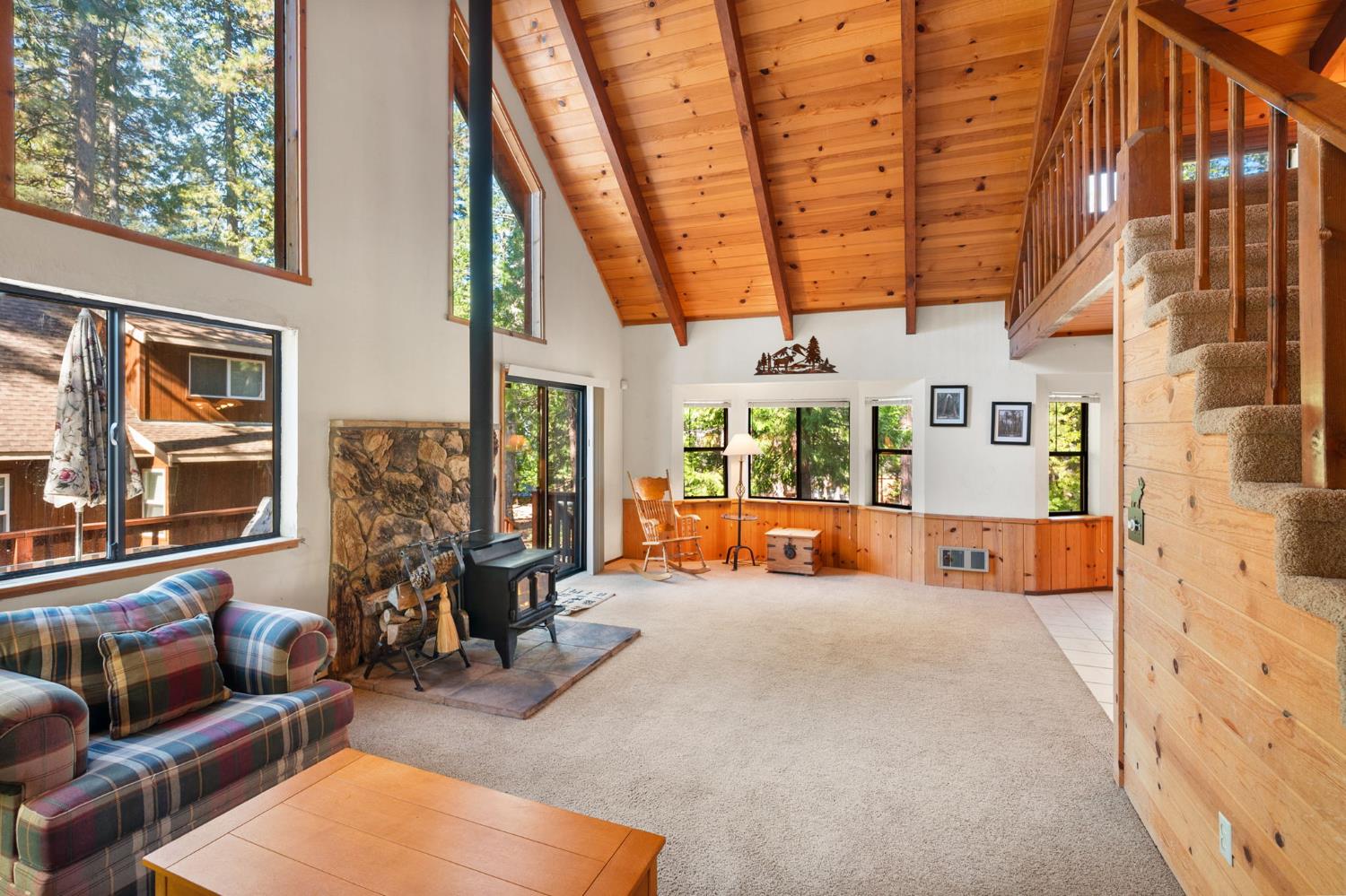 3545 Shoshone Drive