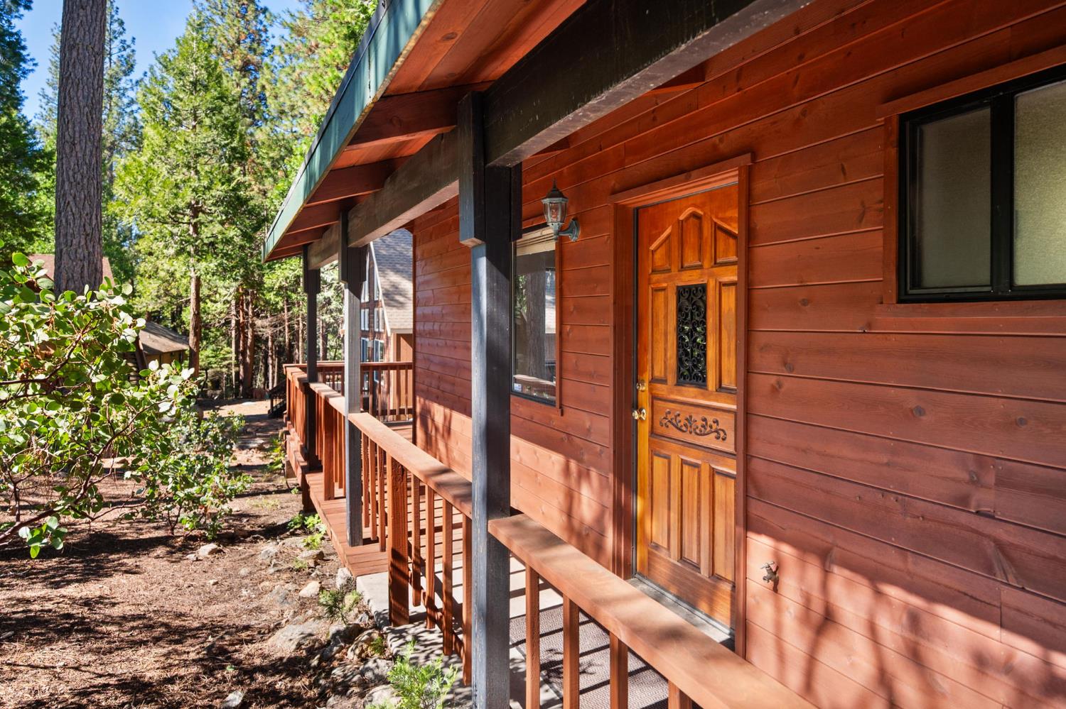 3545 Shoshone Drive