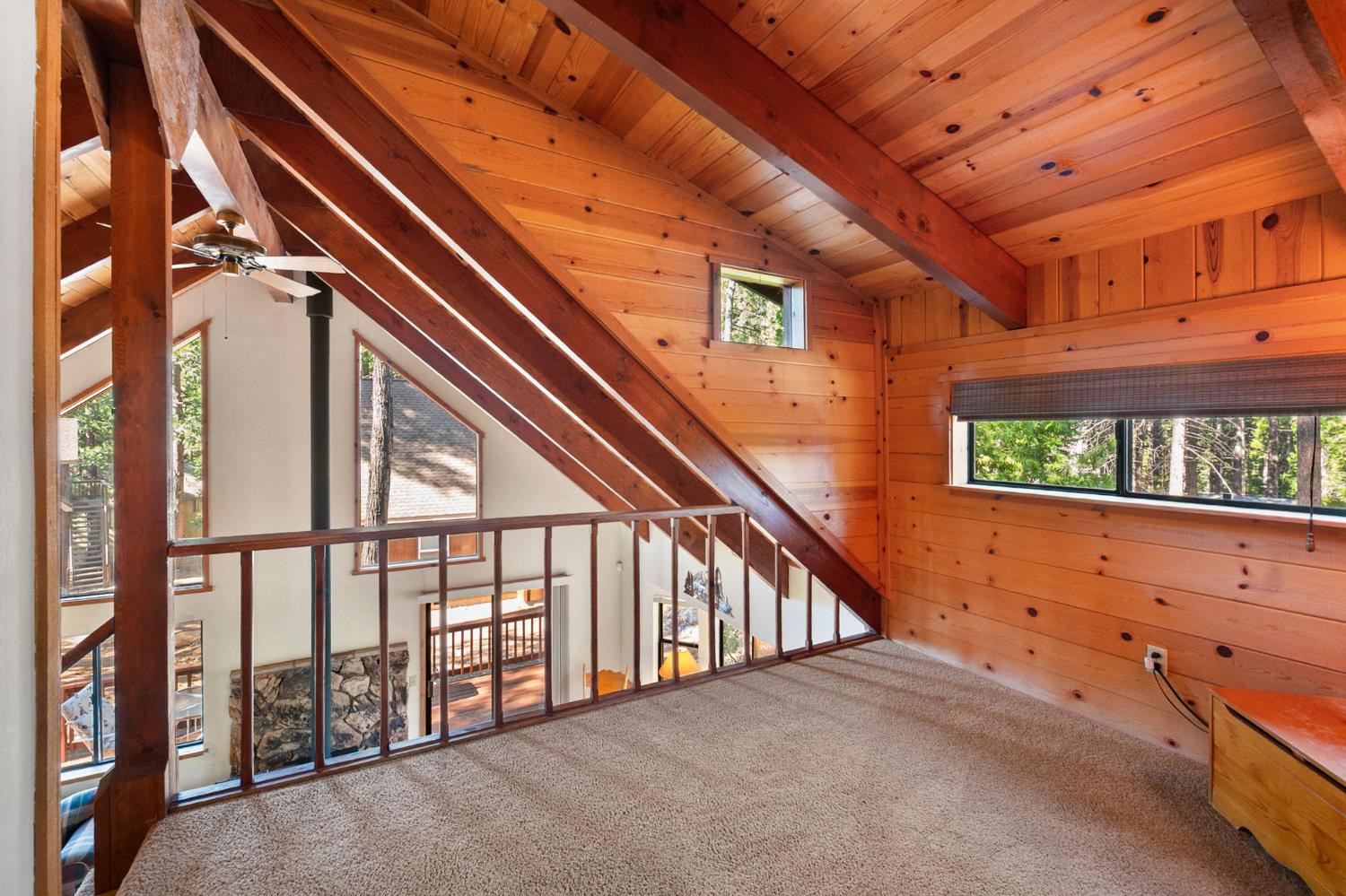 3545 Shoshone Drive