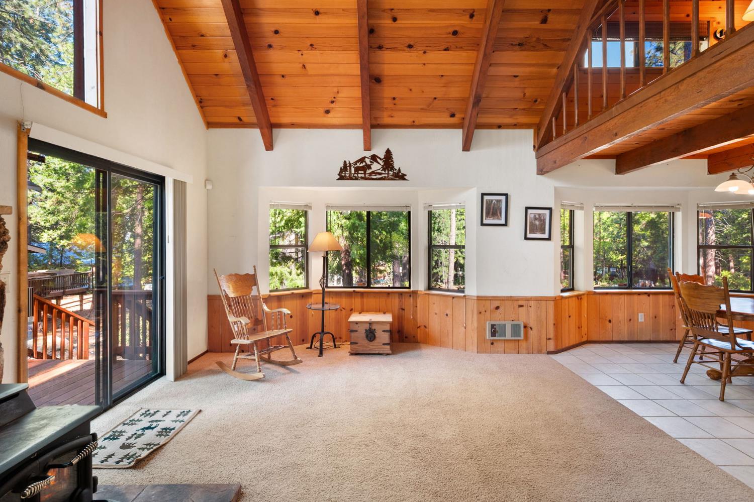 3545 Shoshone Drive