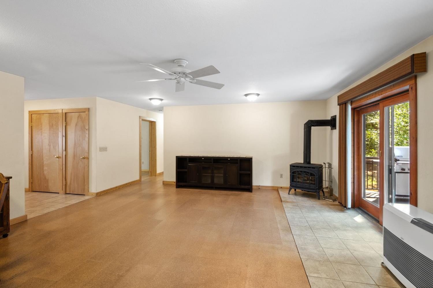 2641 Pine Drive