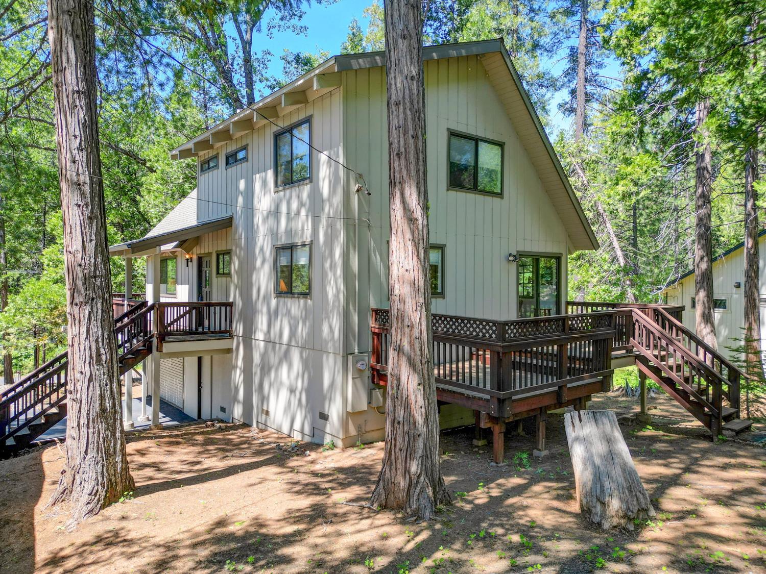 3640 Fawn Circle