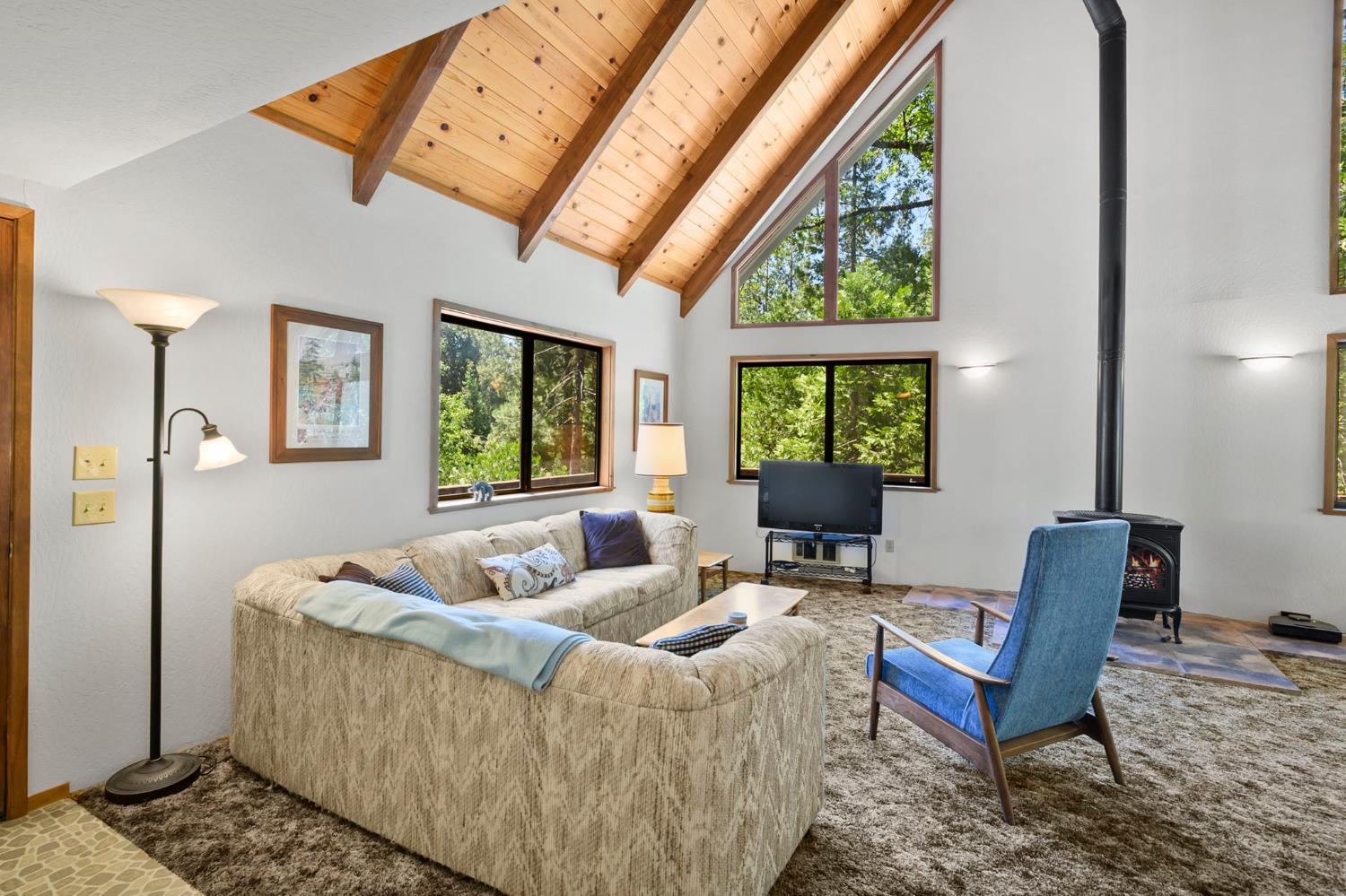 3640 Fawn Circle