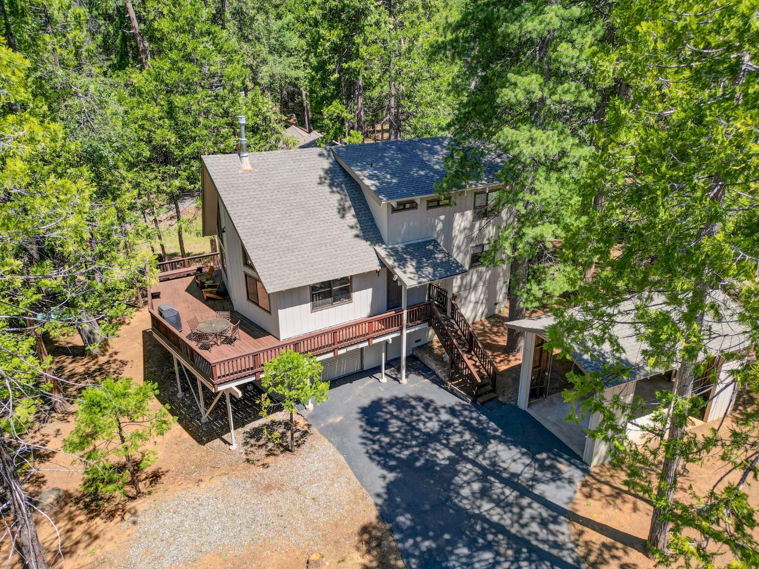 3640 Fawn Circle