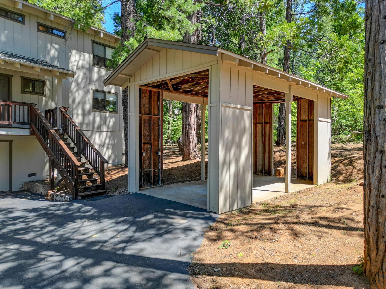 3640 Fawn Circle