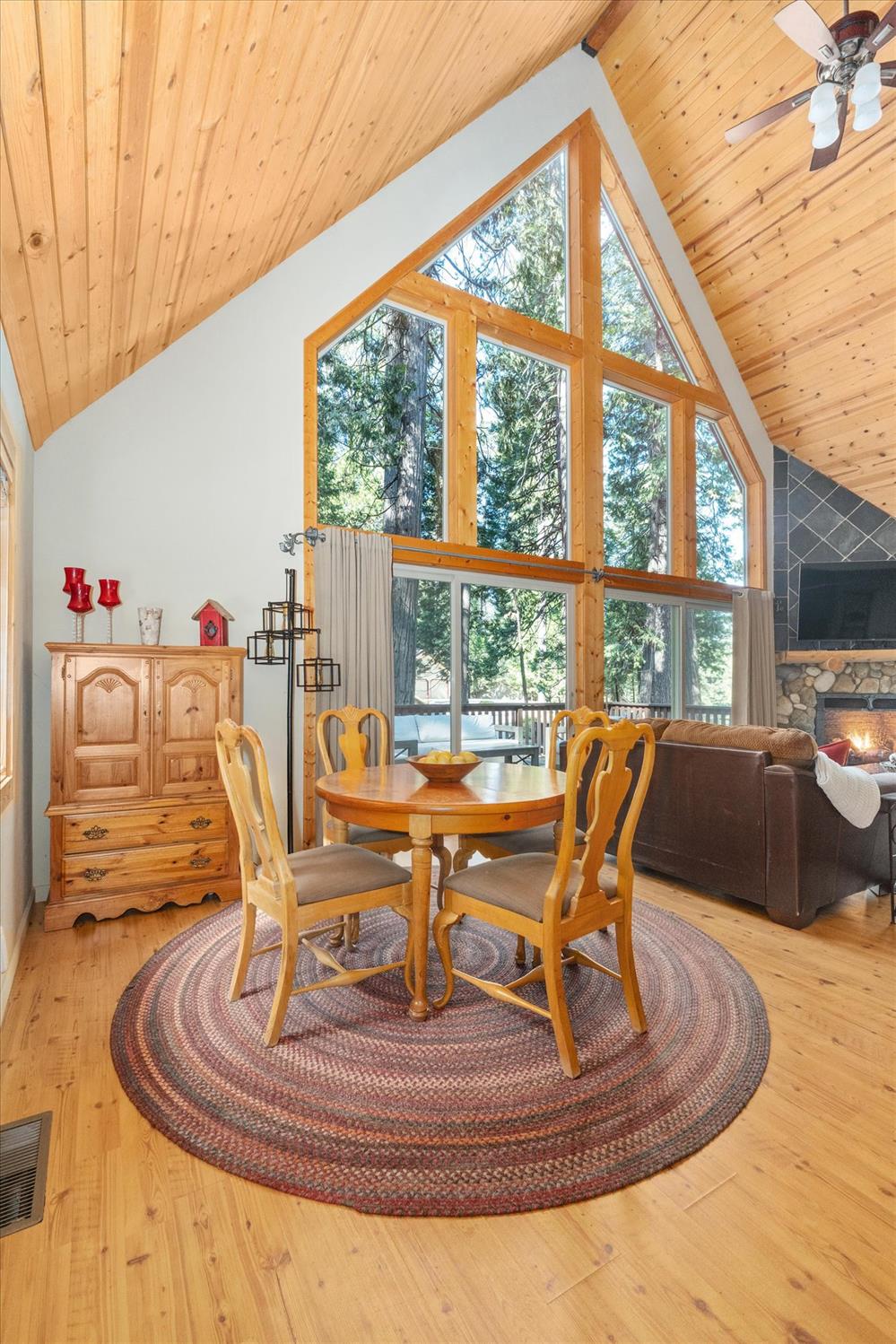 1807 Coniferous Drive