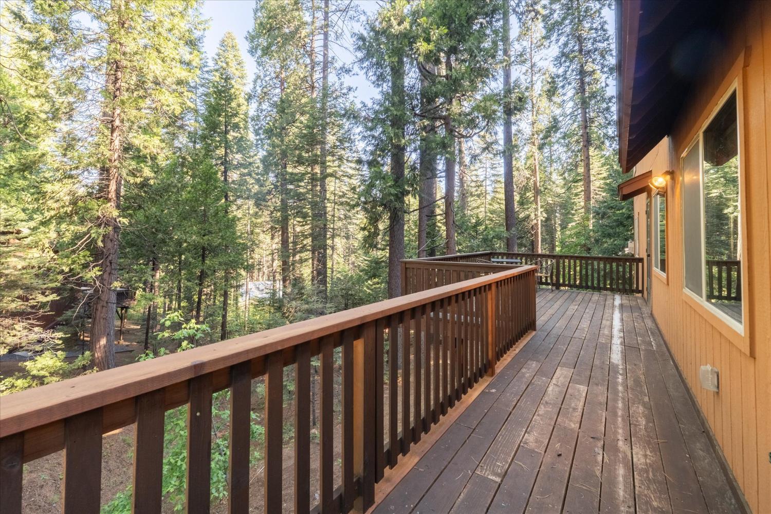 1807 Coniferous Drive