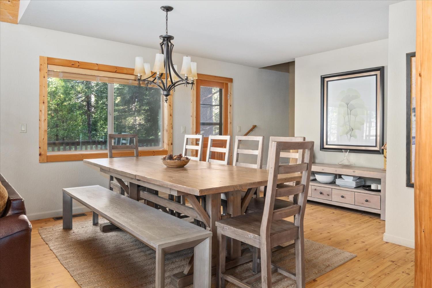 1807 Coniferous Drive