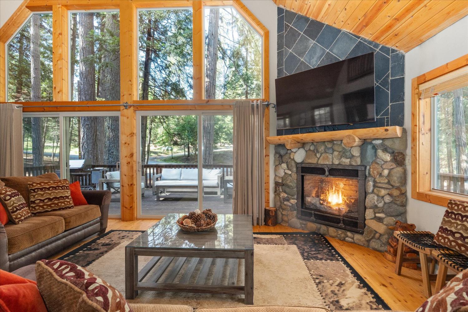 1807 Coniferous Drive