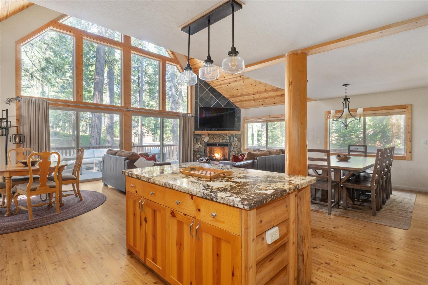 1807 Coniferous Drive