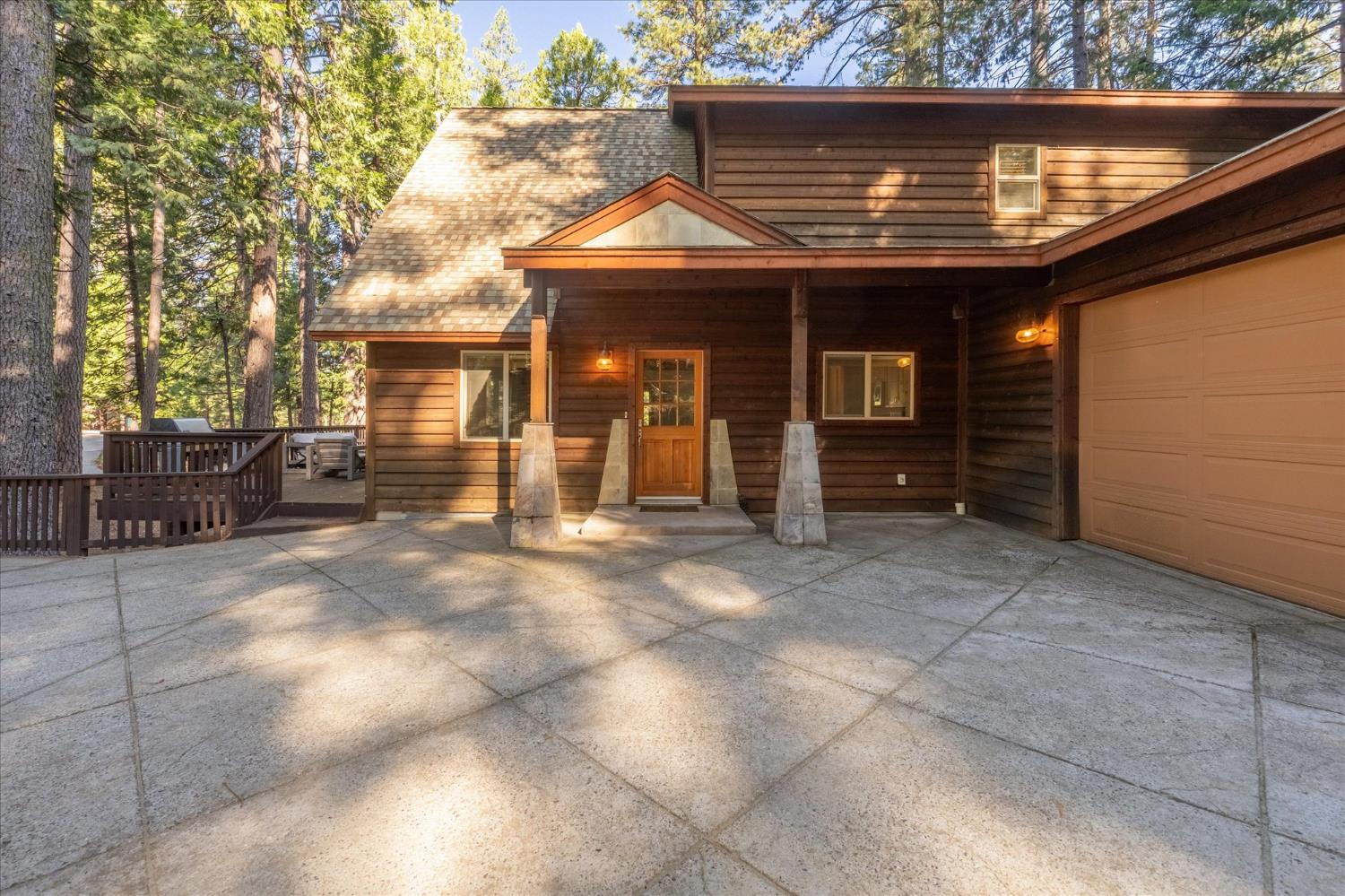 1807 Coniferous Drive