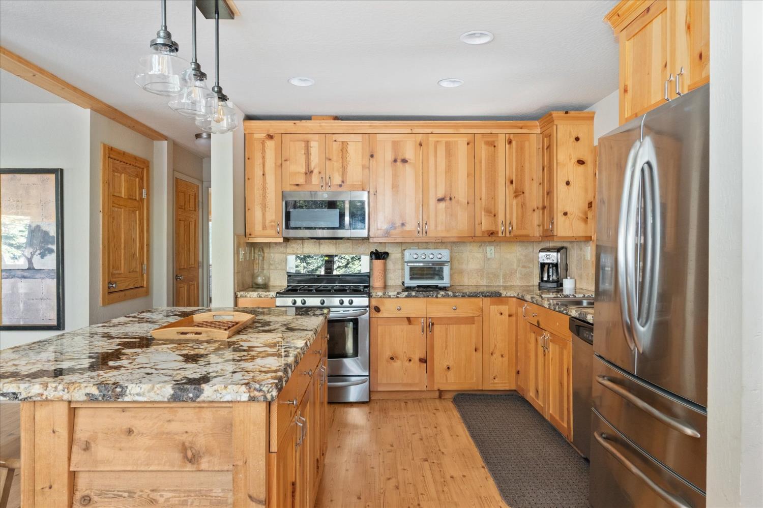 1807 Coniferous Drive