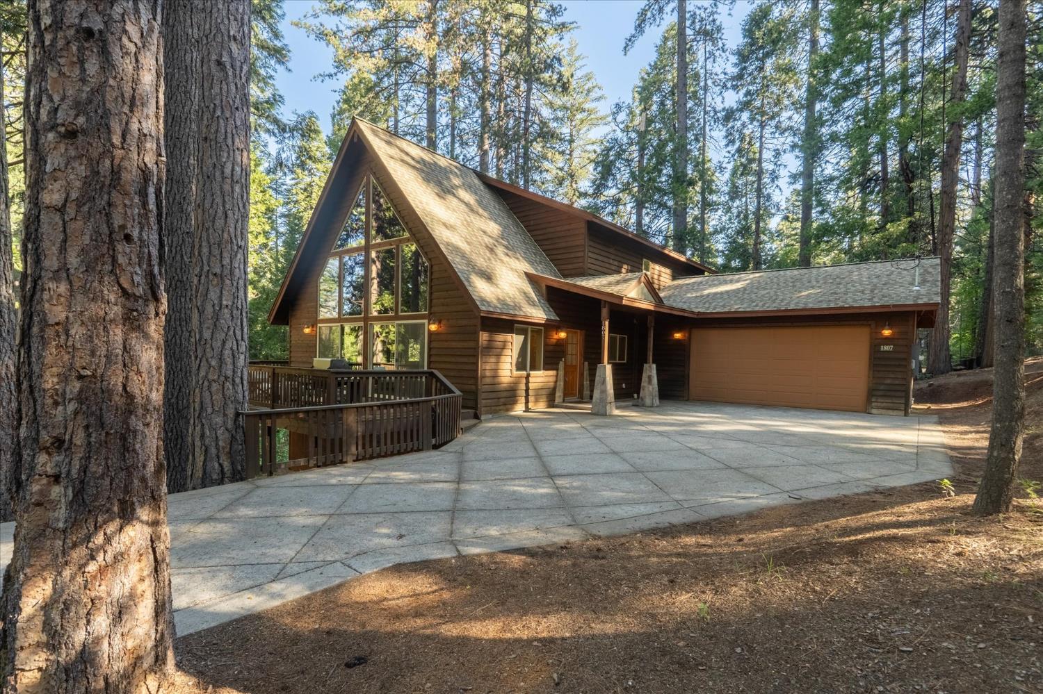 1807 Coniferous Drive