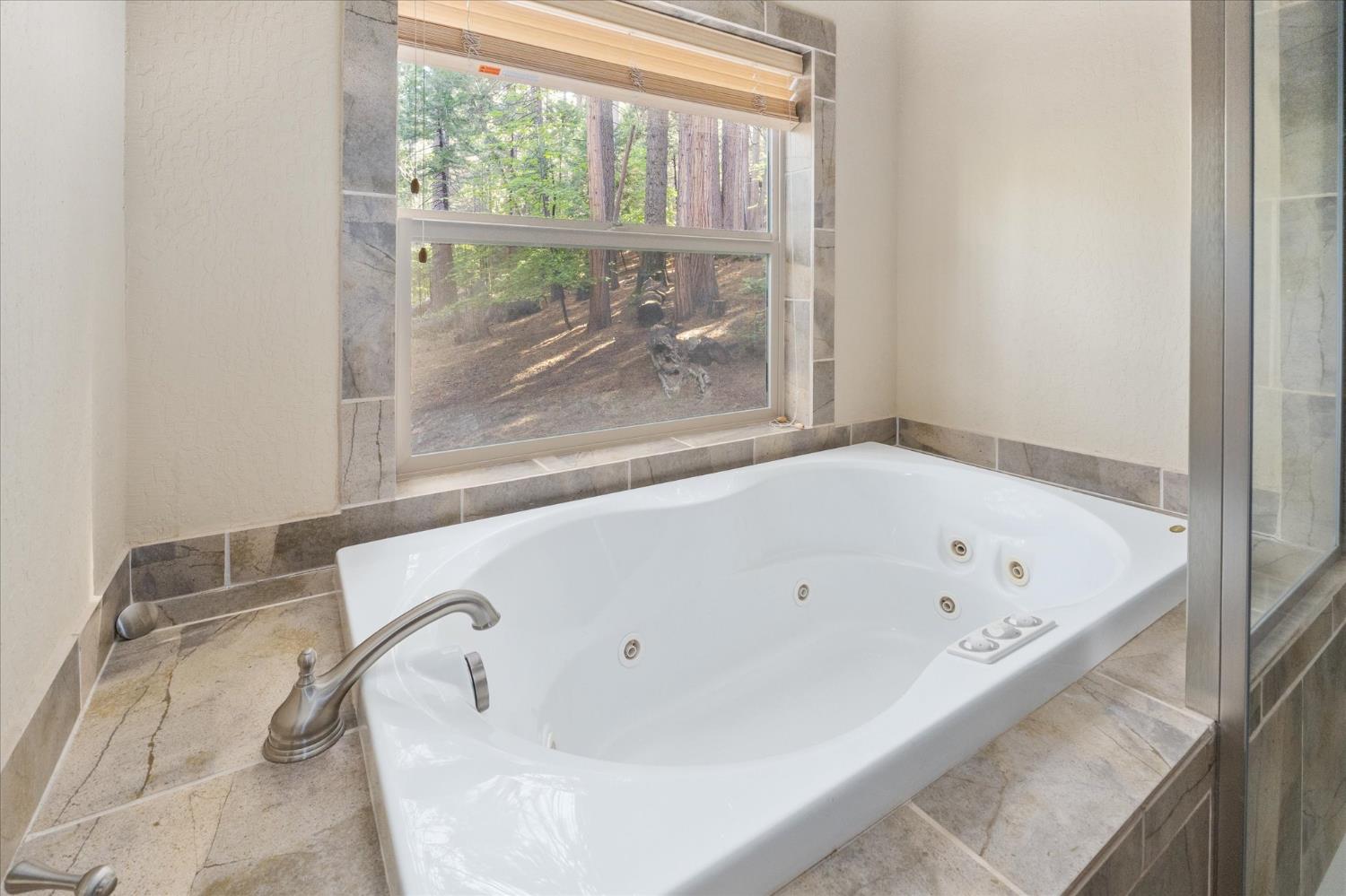 1807 Coniferous Drive