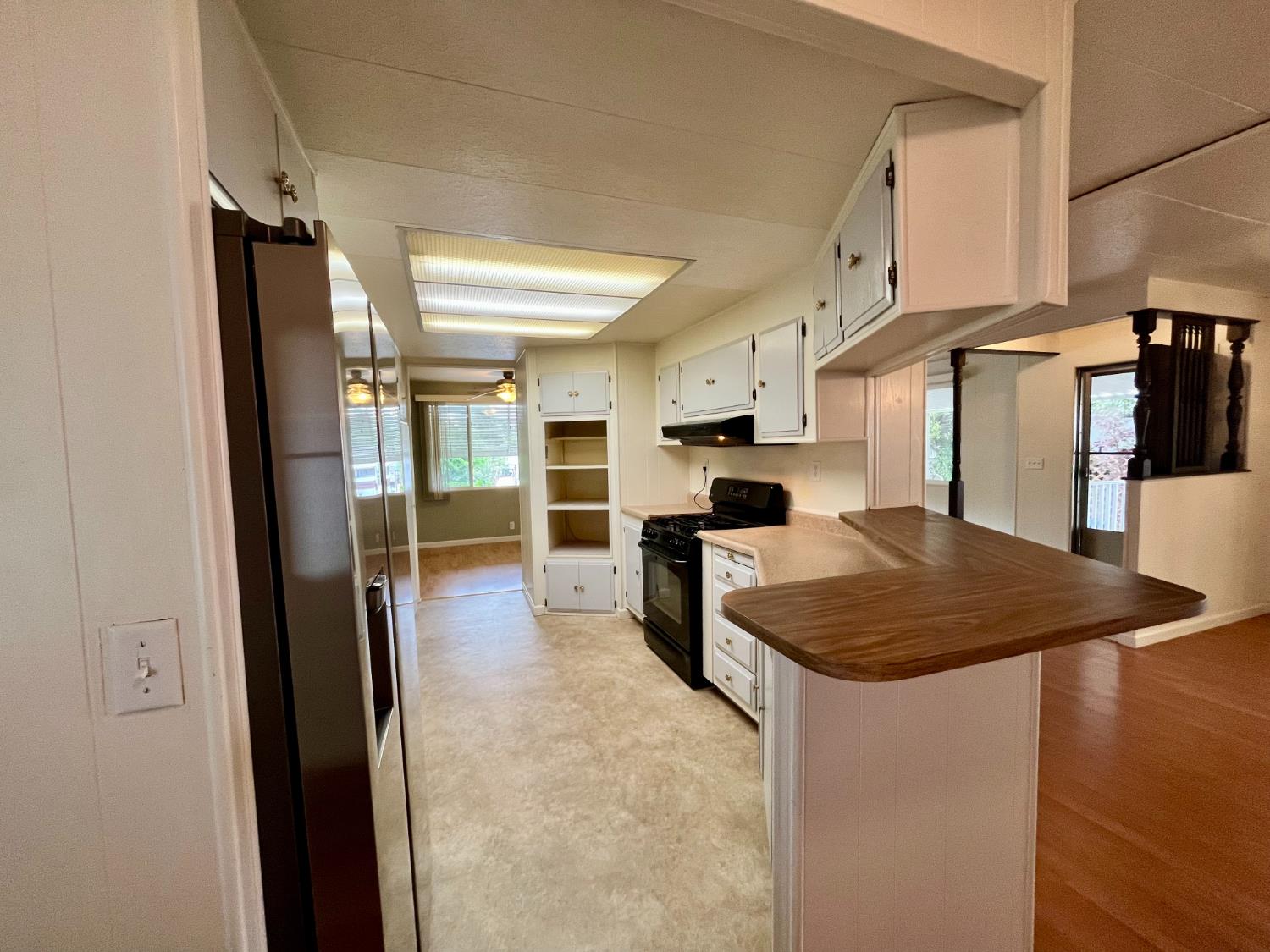 314 S Main Street 100