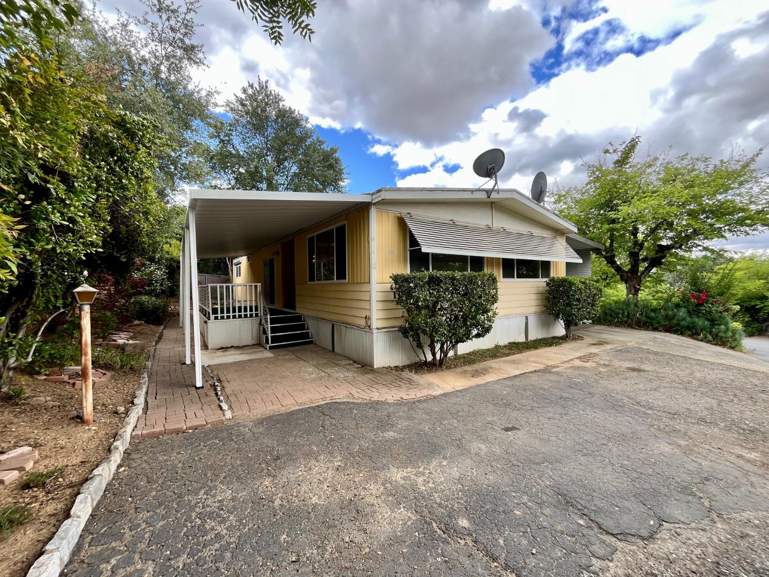 314 S Main Street 100