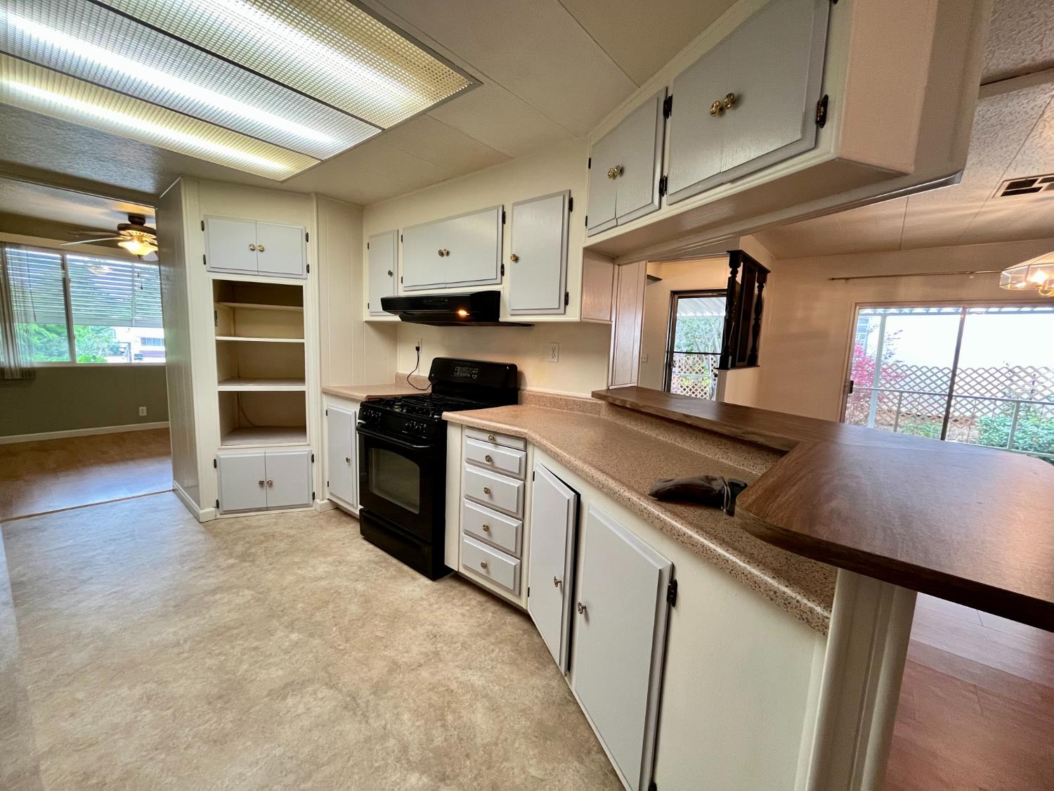 314 S Main Street 100