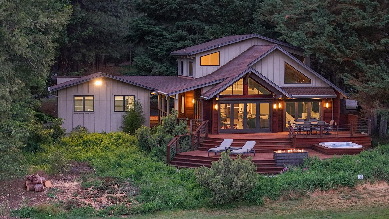 939 Moran Road