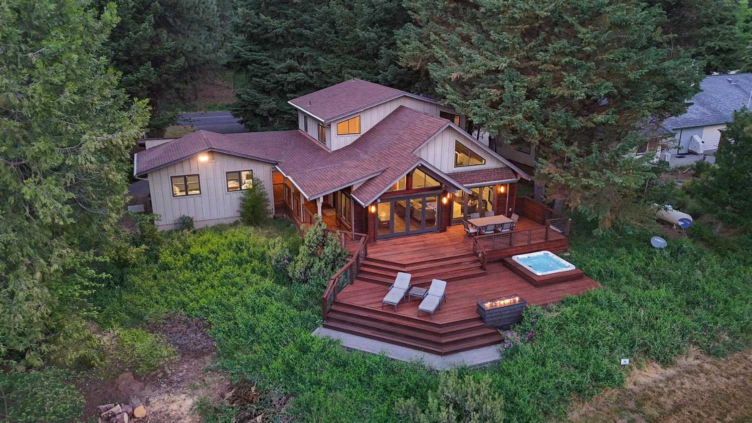 939 Moran Road