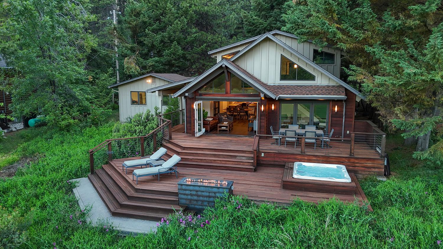 939 Moran Road