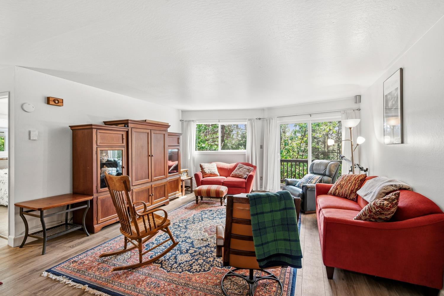 1802 Tamarack Drive