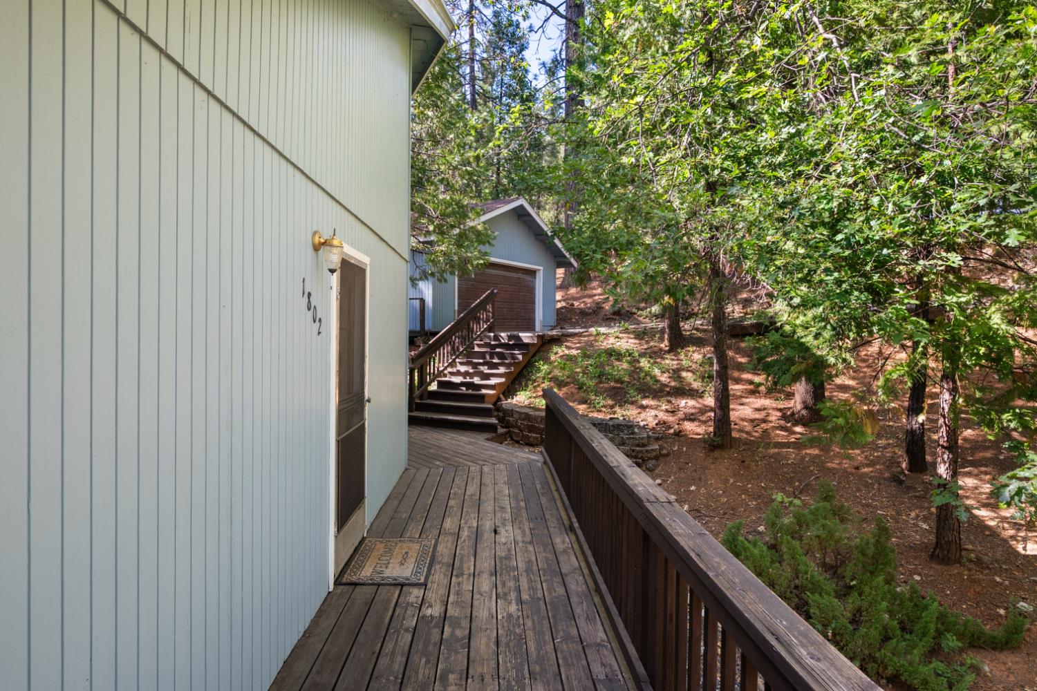 1802 Tamarack Drive