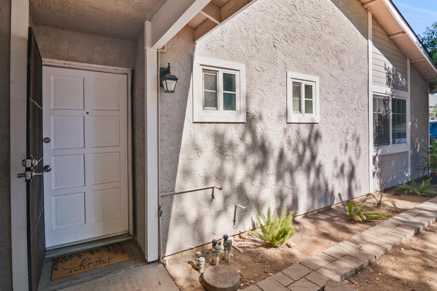 844 Emory Court