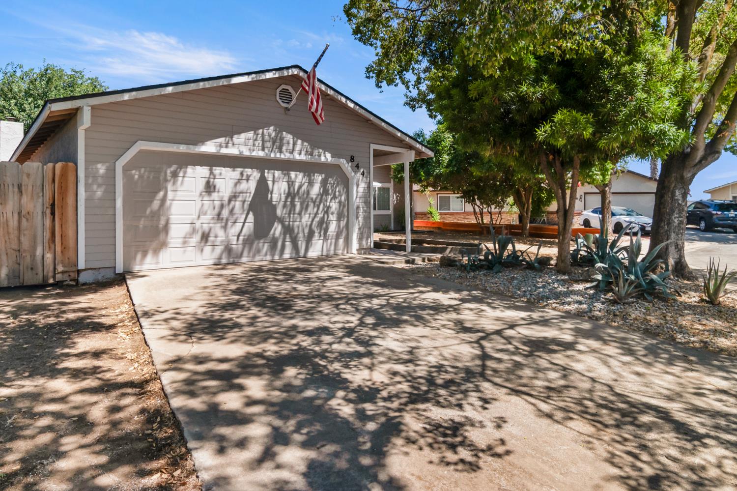 844 Emory Court