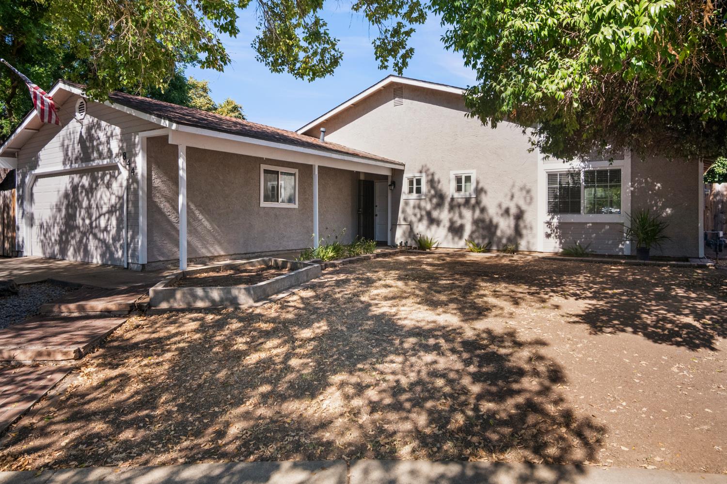 844 Emory Court