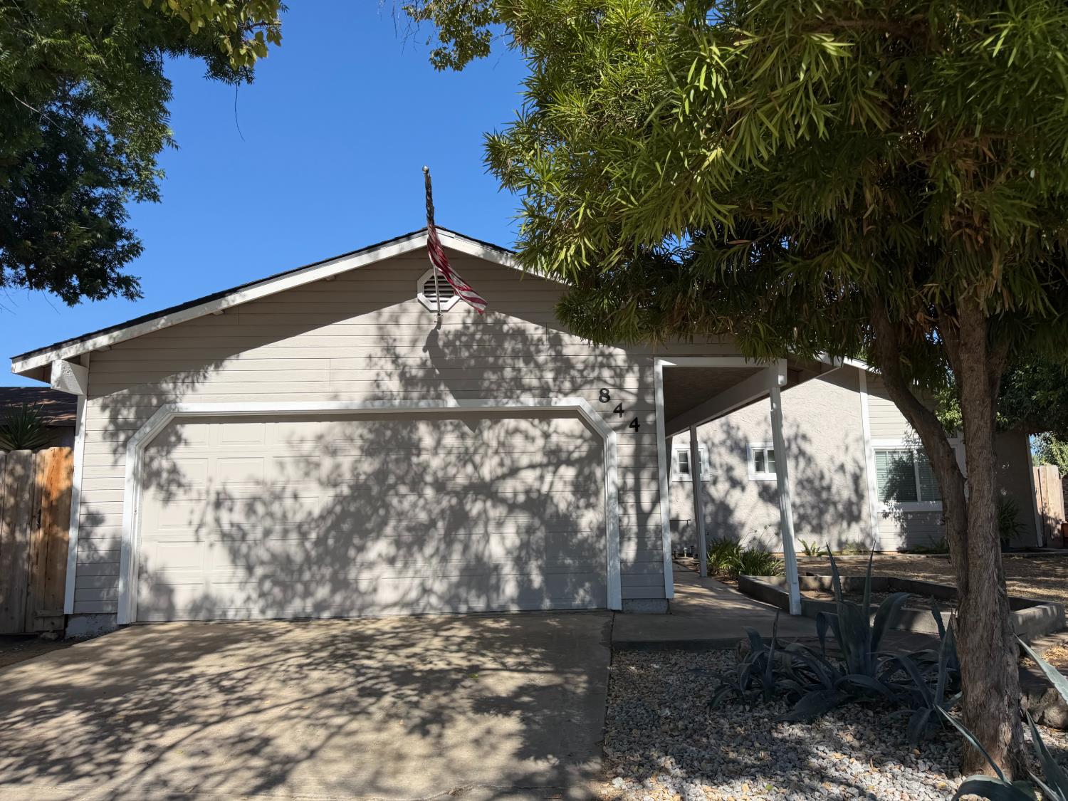 844 Emory Court