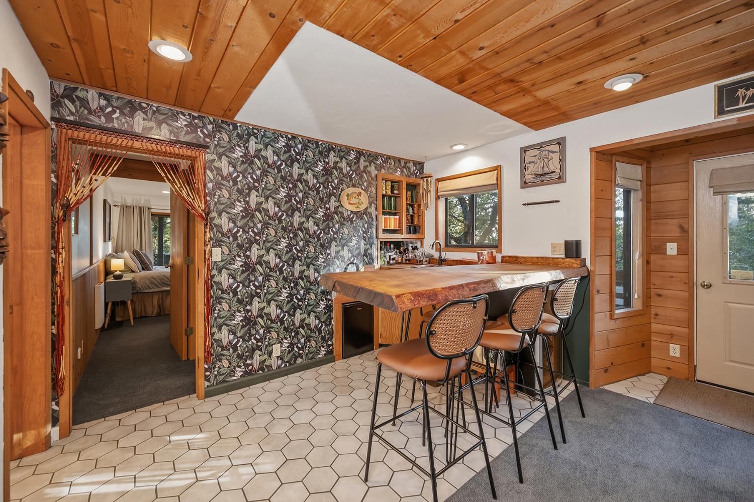 1260 Canyon View Court