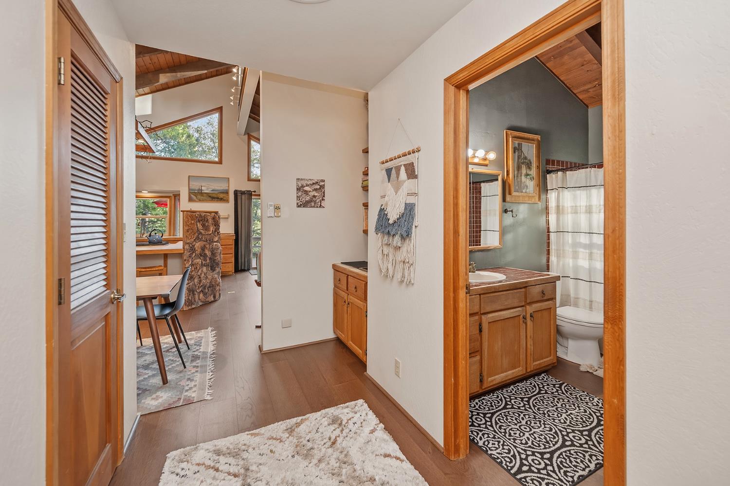 1260 Canyon View Court