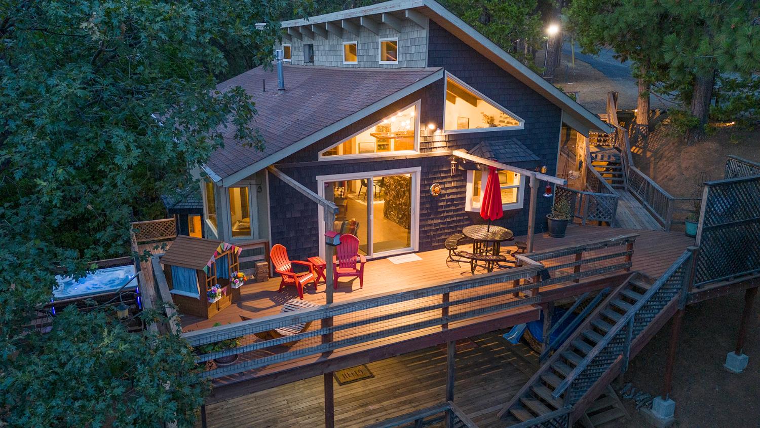 1260 Canyon View Court