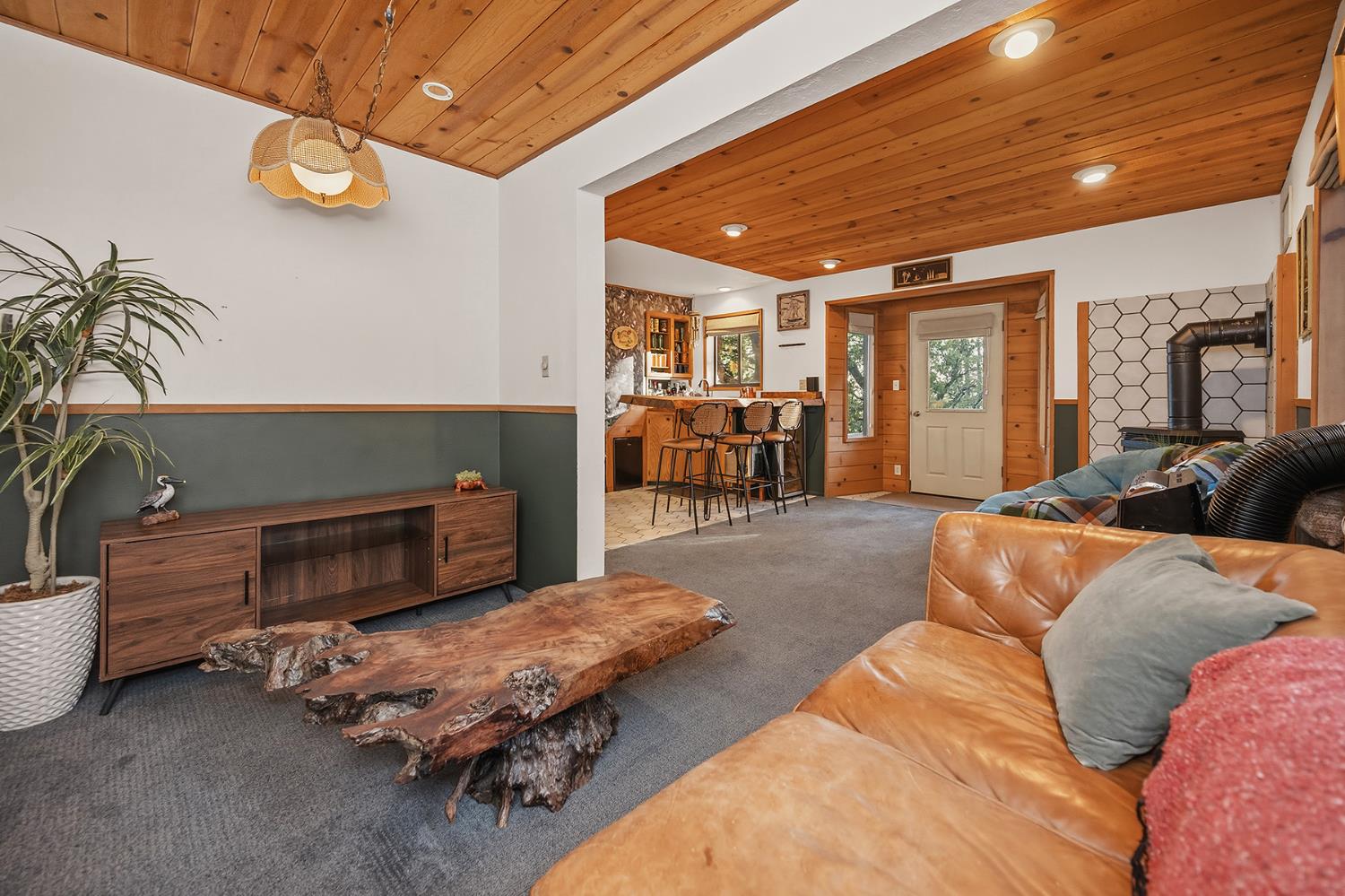 1260 Canyon View Court