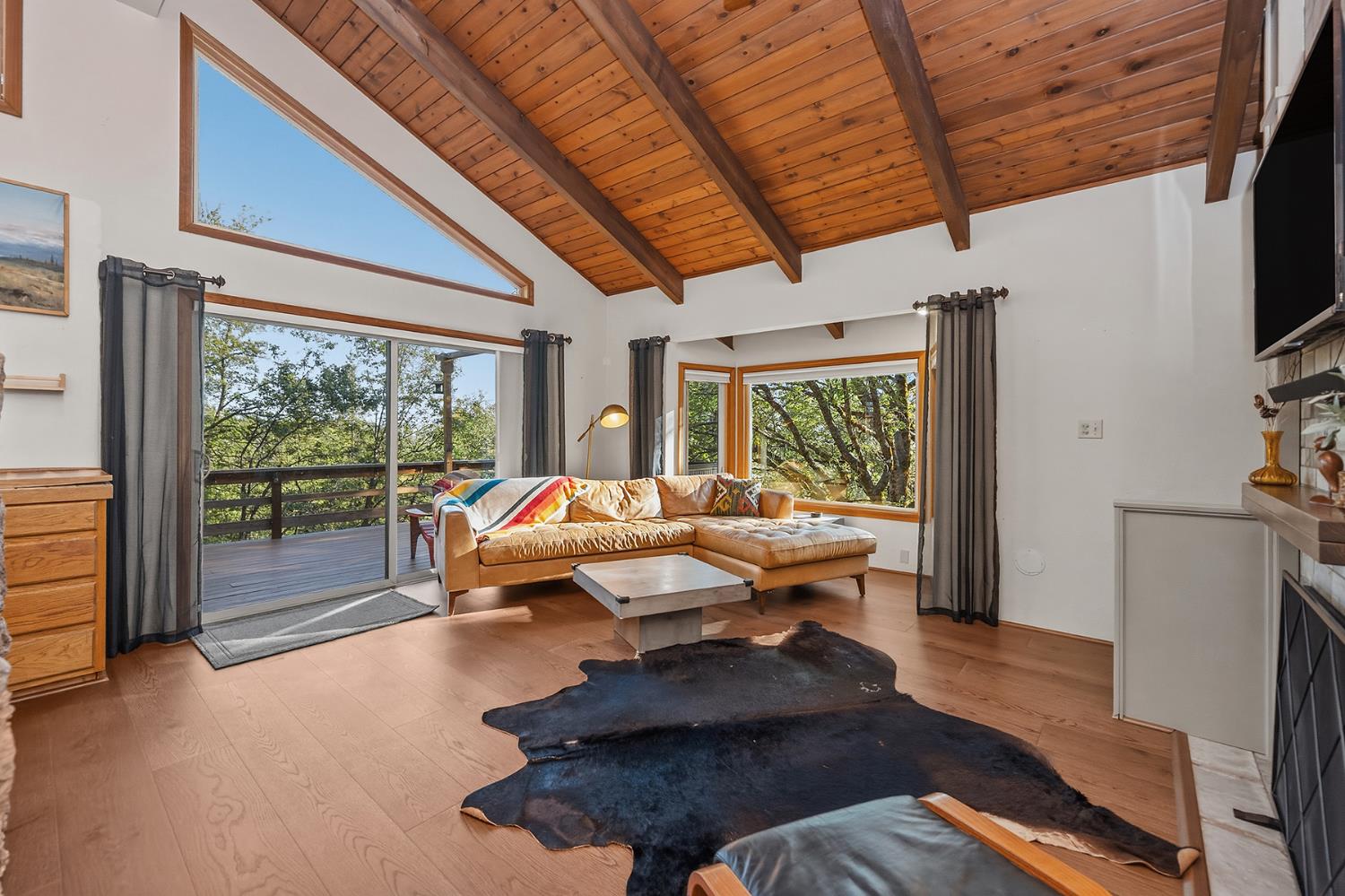 1260 Canyon View Court