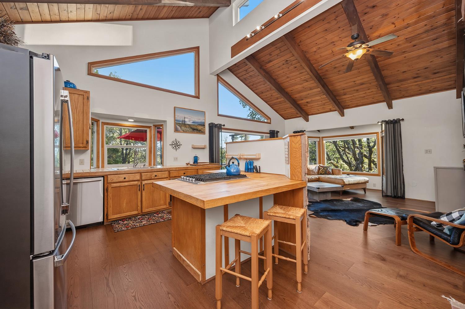 1260 Canyon View Court