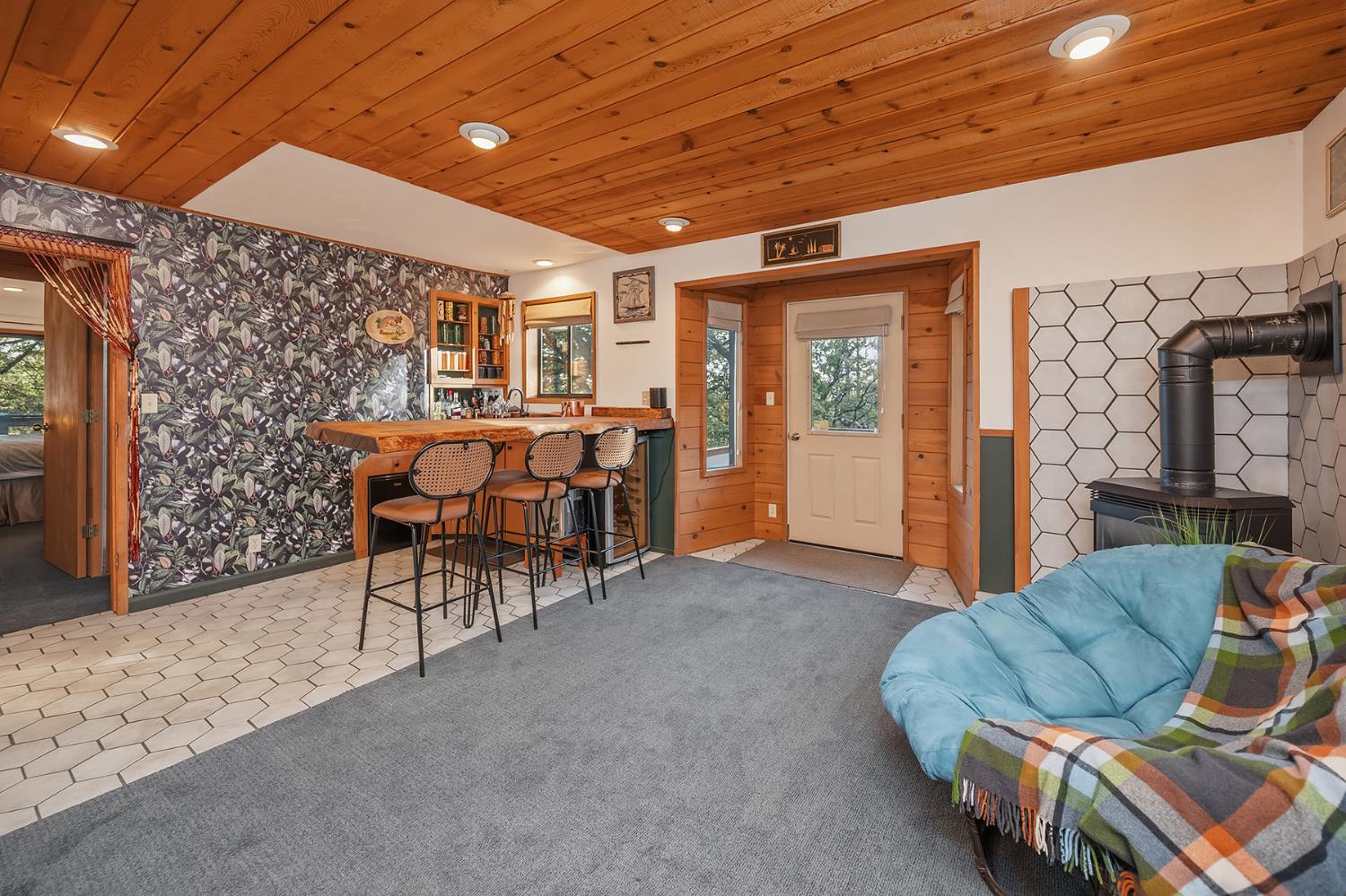 1260 Canyon View Court