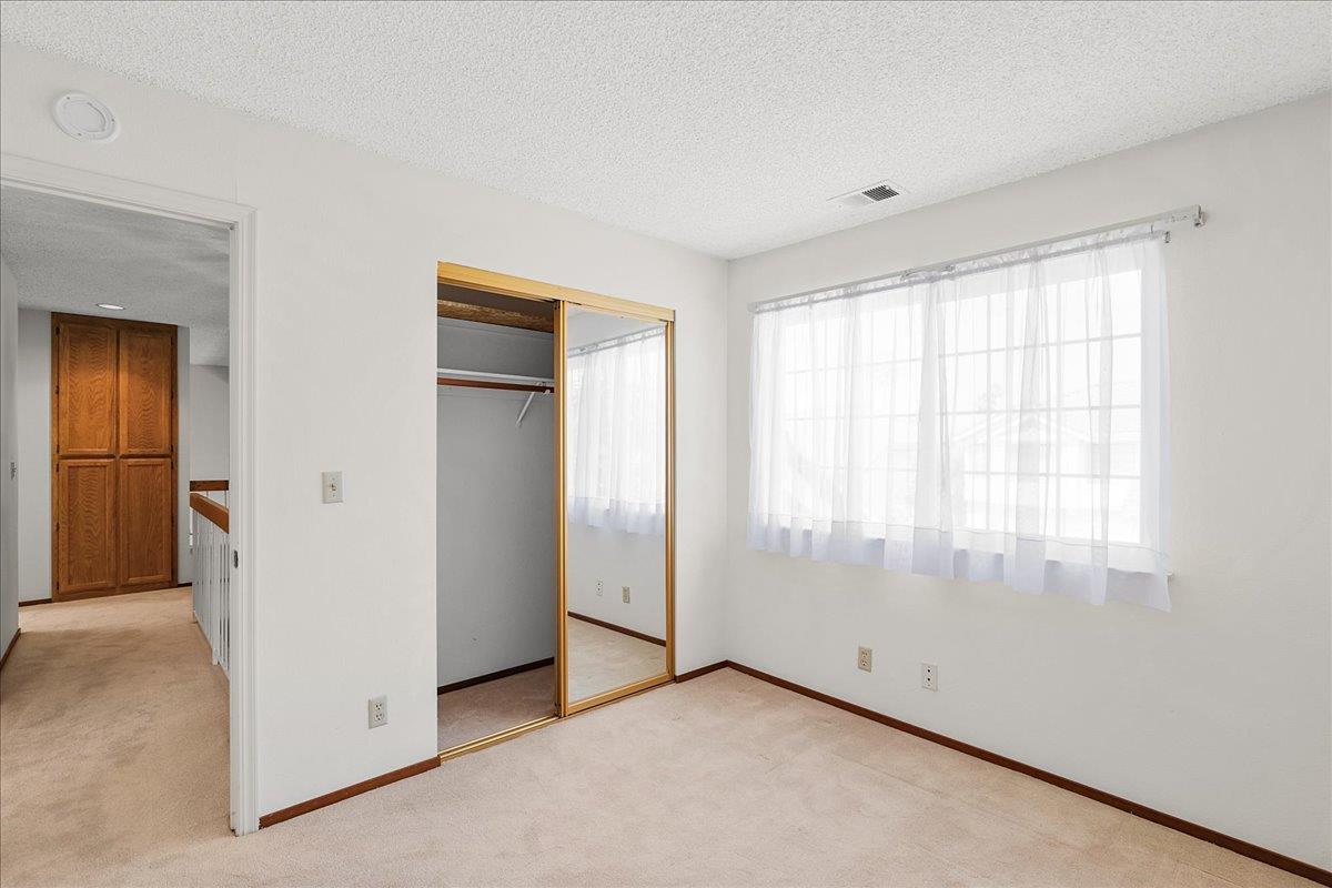 648 Kirby Common