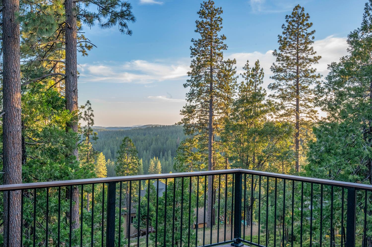 1302 Pebble Beach Way