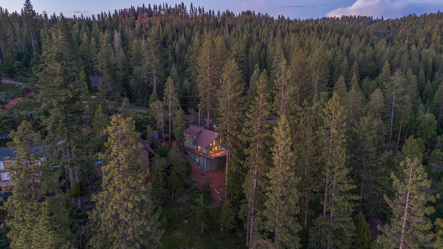 1302 Pebble Beach Way
