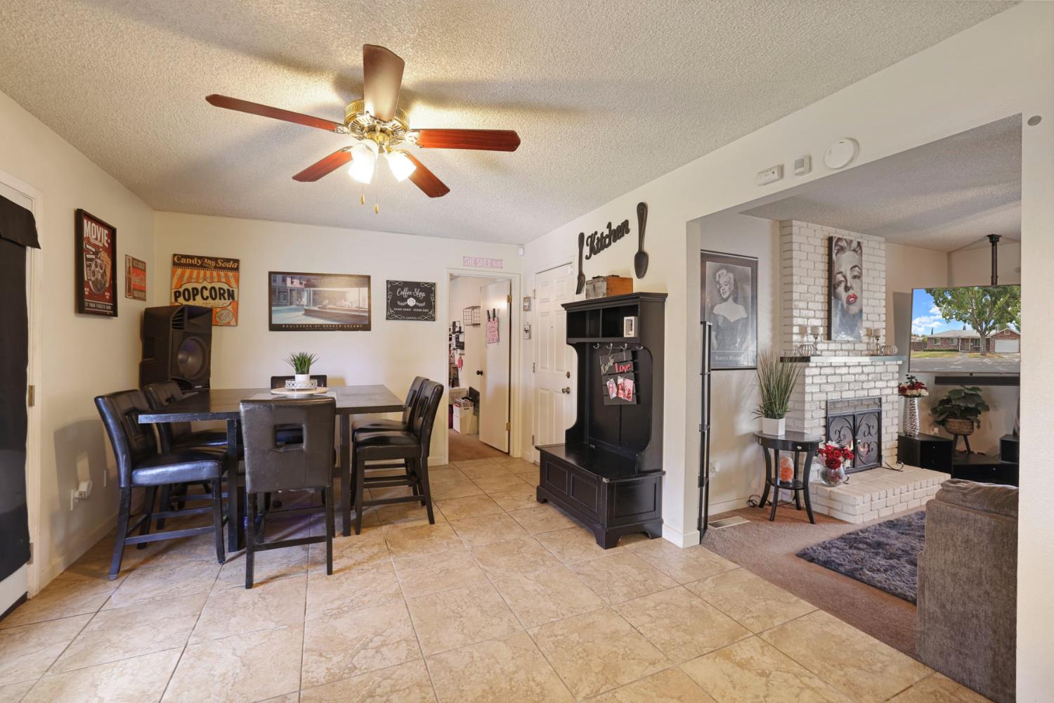 1700 Chapala Way