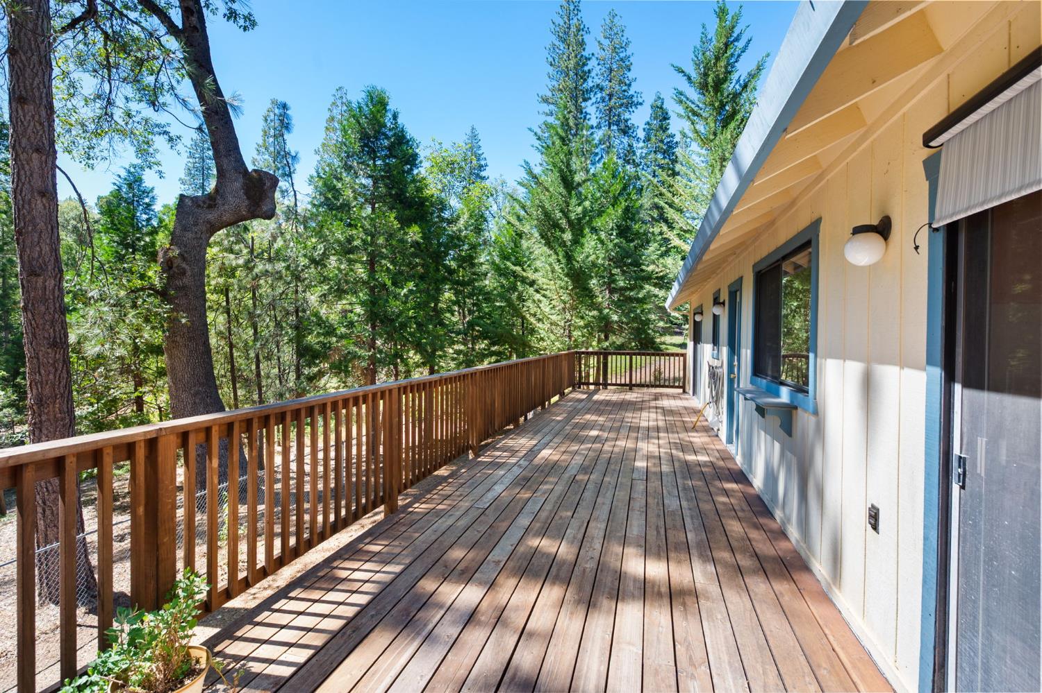 2015 E Mokelumne Drive