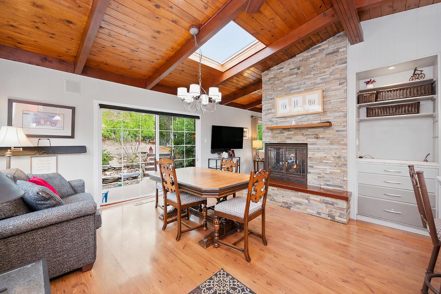 1493 Calaveritas Road